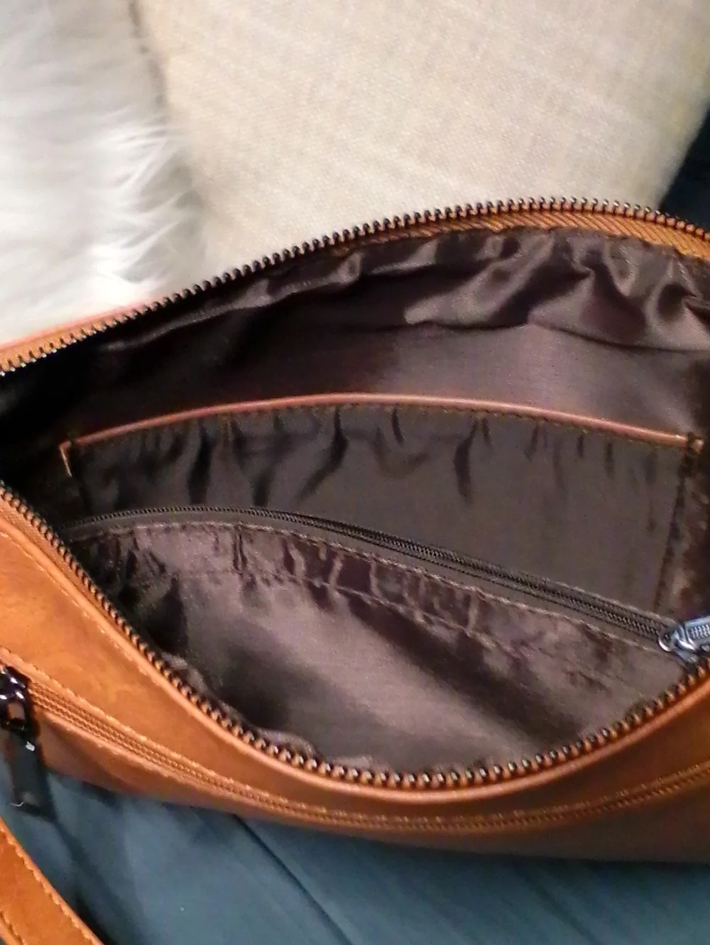 Vintage Clutch Leather Crossbody